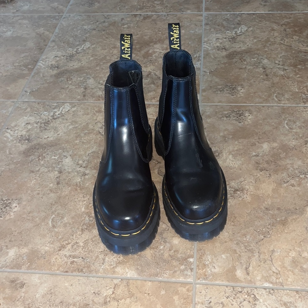 Dr. Martens Women's 2976 Quad Chelsea Boots
